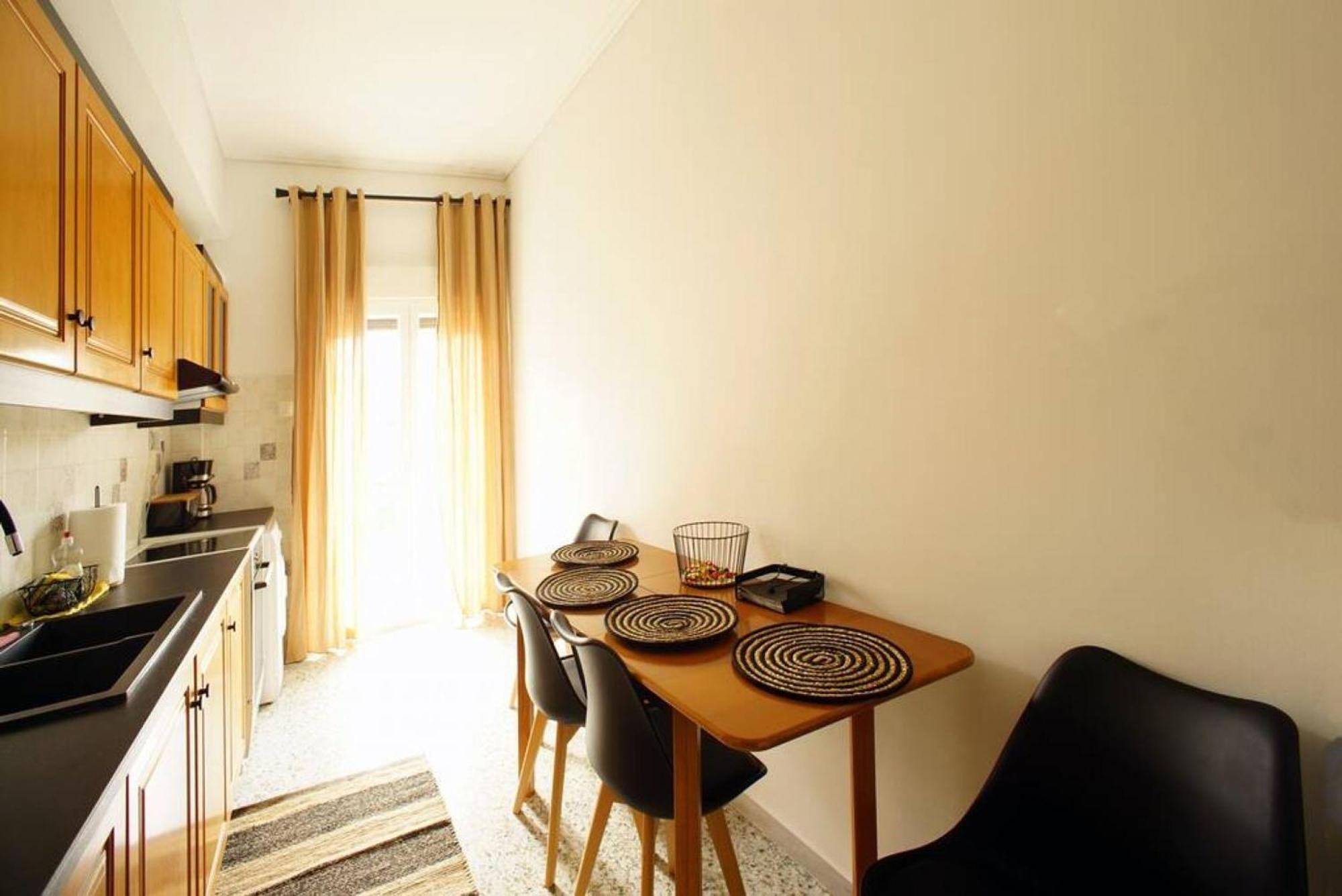 Νew Thission Luxury Apartment 아테네 외부 사진